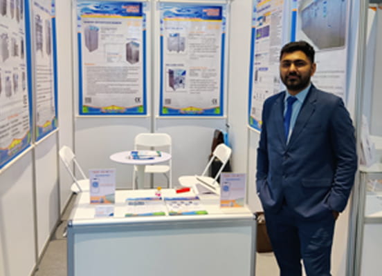 Kesar staff demonstrating product features