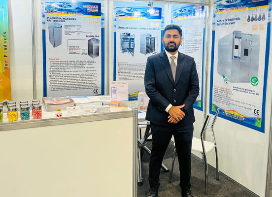 Kesar staff demonstrating product features