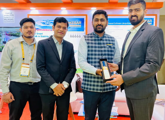 Kesar staff demonstrating product features